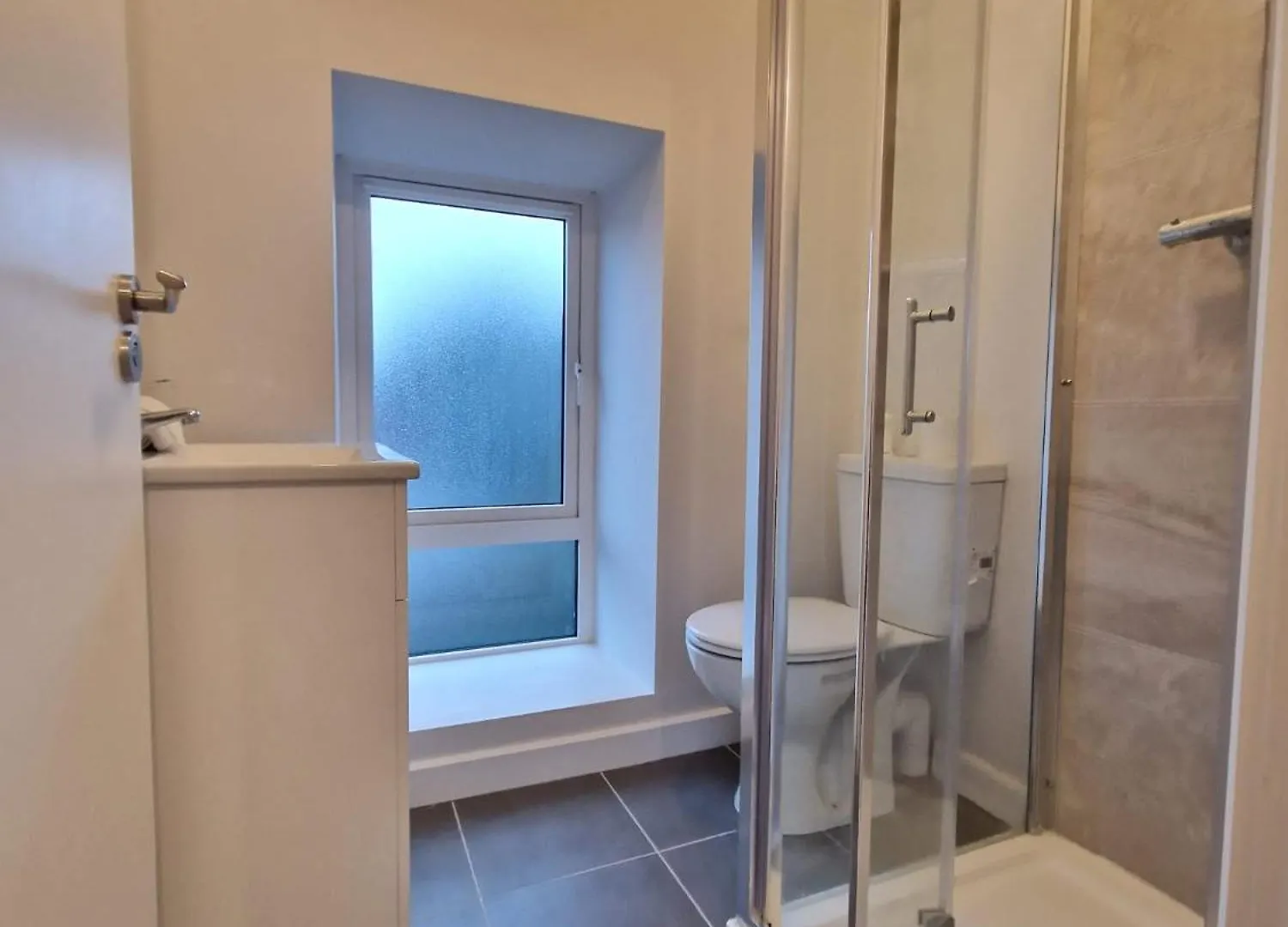 Hidden Gem In The City Galway Apartment